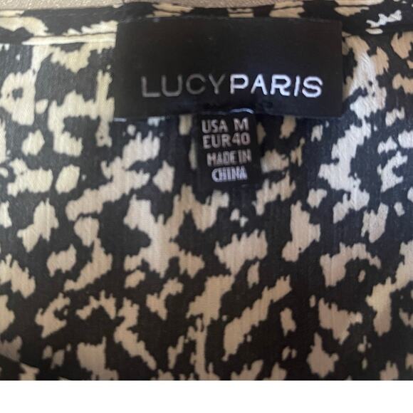 Lucy Paris Izzy Smocked Blouse Top Deep V-Neck, Black & White Print M| Chic - Picture 8 of 13